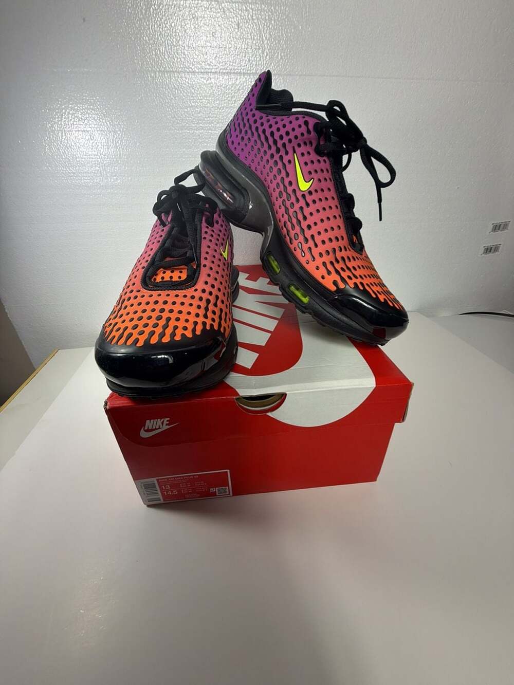 Nike Air Max Plus VII Total Orange Volt Running Shoes HQ2197-800